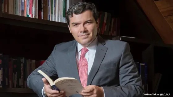 Abogado Mauricio Pava renuncia a la defensa de Gustavo Petro ante la Comisión de&nbsp;Acusación