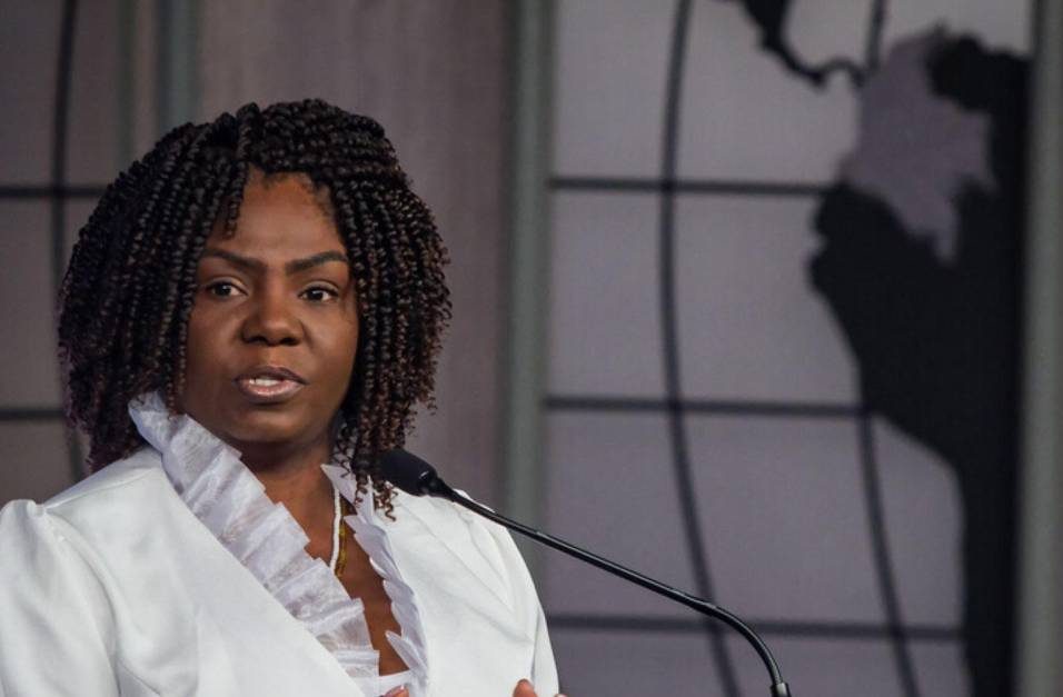 “Yo soy su aliada, no su enemiga”: Francia Márquez cuestiona decisiones de Gustavo&nbsp;Petro