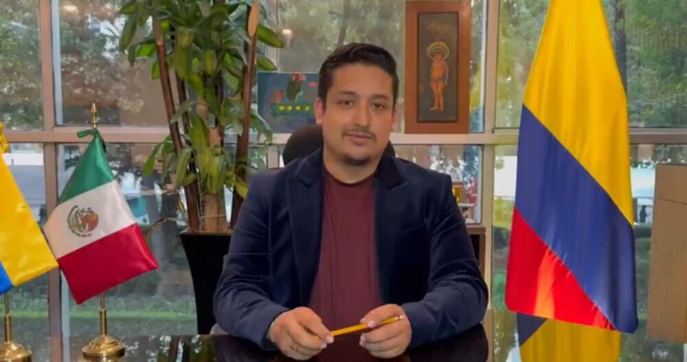 Cónsul en México deja su cargo tras suspensión judicial