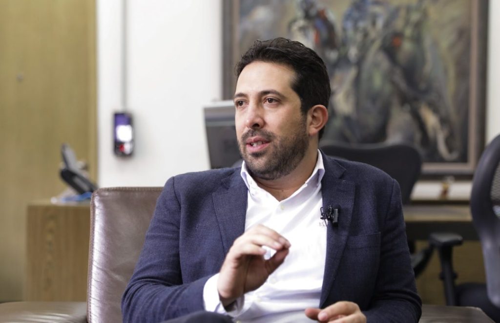 Diego Guevara renunció al Ministerio de Hacienda: reacciones y análisis tras su&nbsp;salida