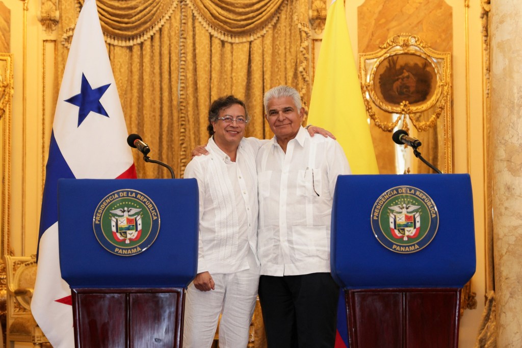 Colombia y Panamá fortalecen cooperación en energía y&nbsp;migración