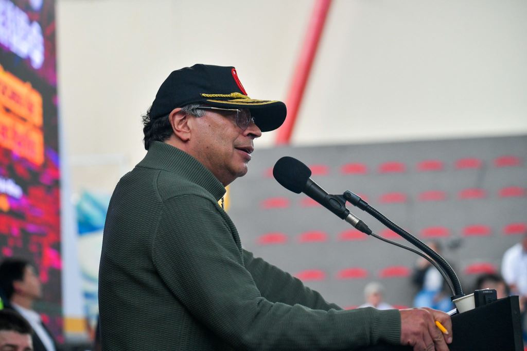 Petro responsabiliza a sanciones de EE.UU. por auge del Tren de Aragua