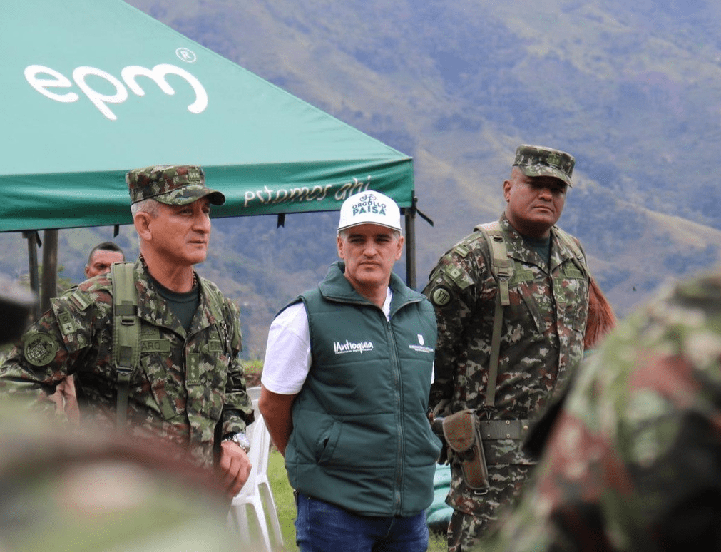 Gobernador de Antioquia critica a Petro por falta de respaldo a la Fuerza&nbsp;Pública