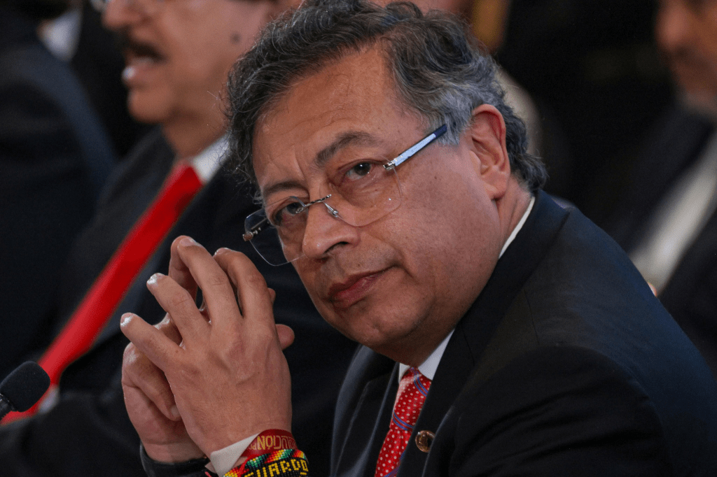 Ocho partidos demandan decreto de Petro sobre consulta&nbsp;popular