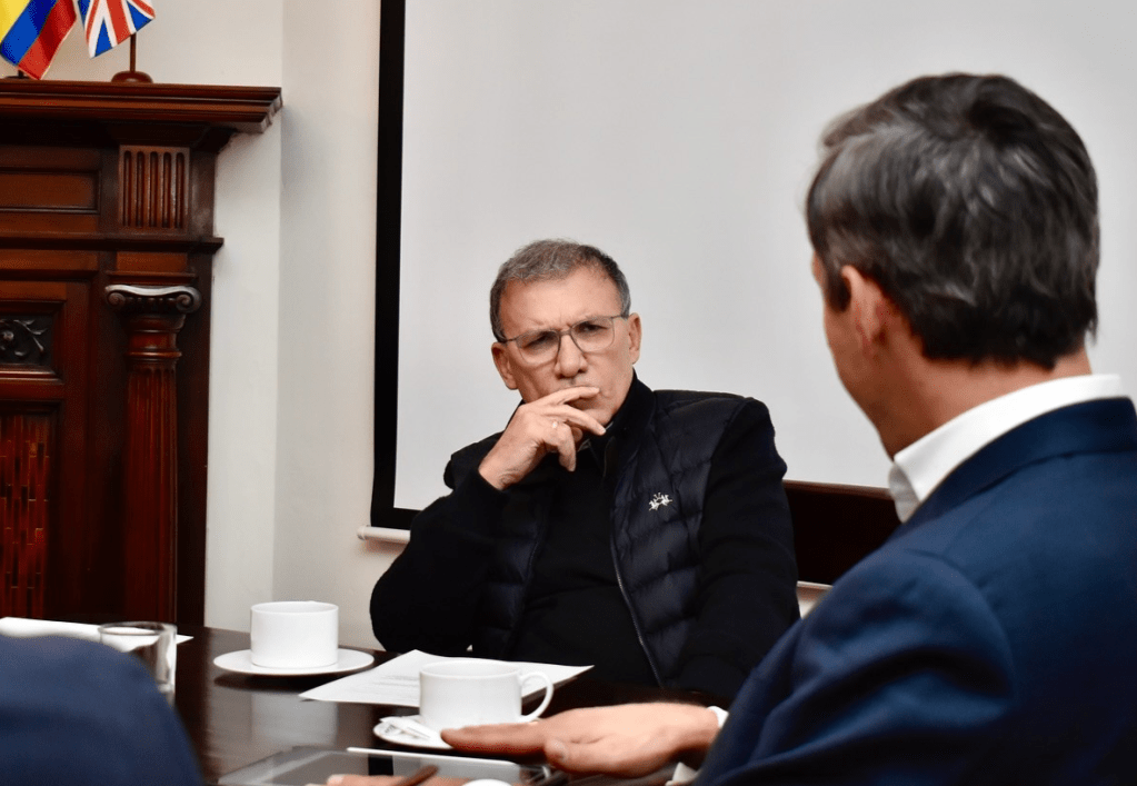 Roy Barreras dejará la embajada en Londres en medio de rumores sobre una aspiración&nbsp;presidencial