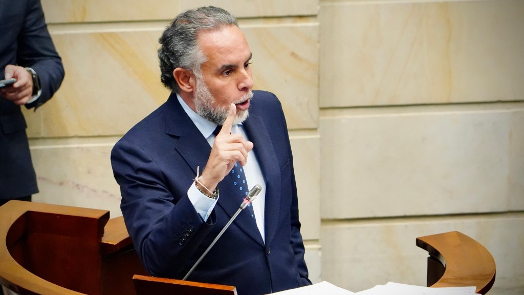 Benedetti niega que Petro busque reelegirse con la propuesta de&nbsp;constituyente