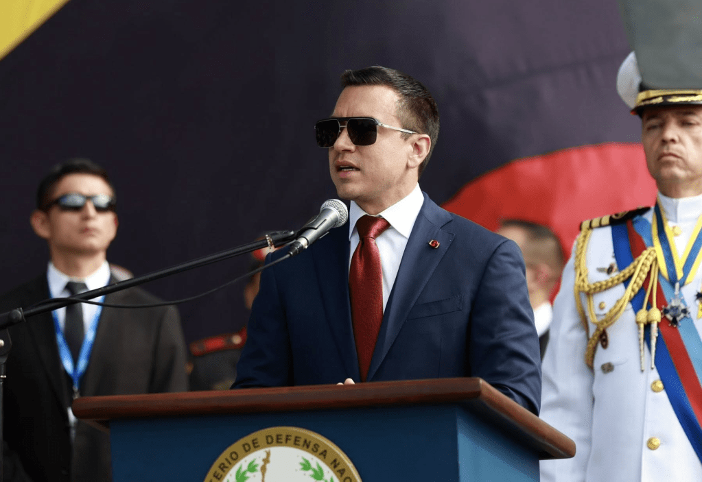 Noboa promete no rendirse ante las mafias e inicia segundo mandato con mensaje&nbsp;desafiante