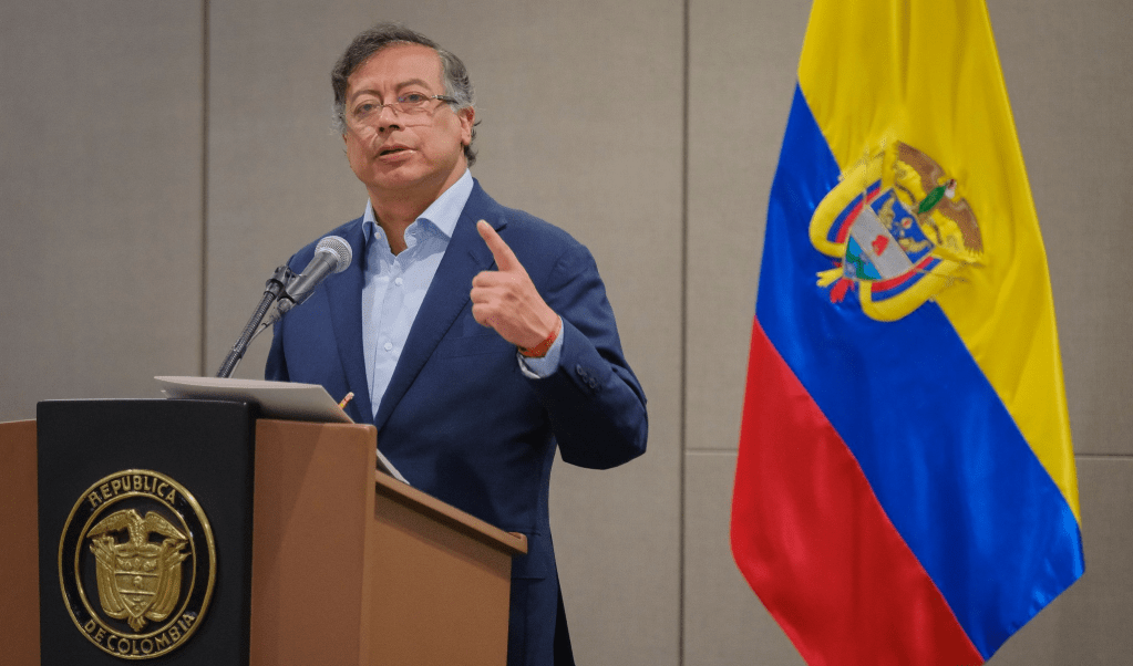 Petro ordena reforzar la seguridad de la oposición y familias del&nbsp;Gobierno