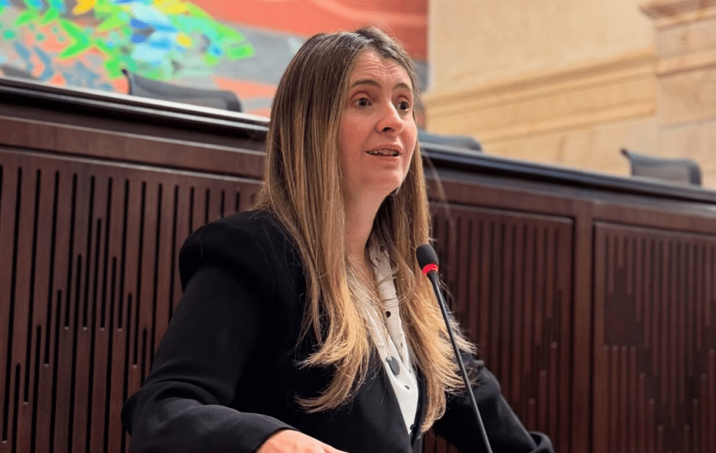 Paloma Valencia dejaría su aspiración presidencial si Miguel Uribe se&nbsp;recupera