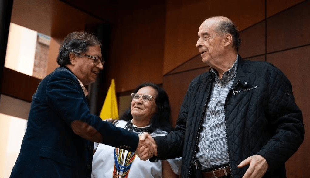 Audios revelan intento de Álvaro Leyva de buscar apoyo en EE. UU. para apartar a Petro del&nbsp;poder