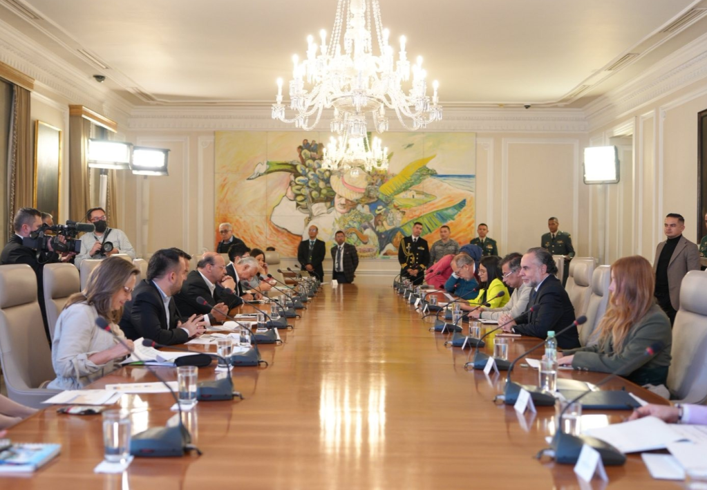 Citan a debate de control político a ministros por acuerdo binacional con&nbsp;Venezuela