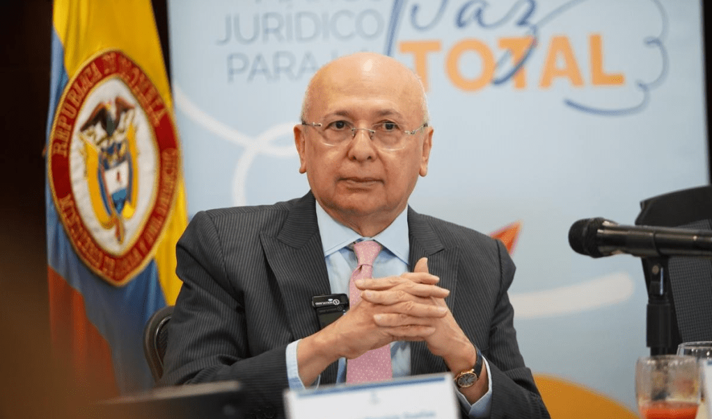 Gobierno presenta proyecto de sometimiento con beneficios penales para el ELN y la Primera&nbsp;Línea