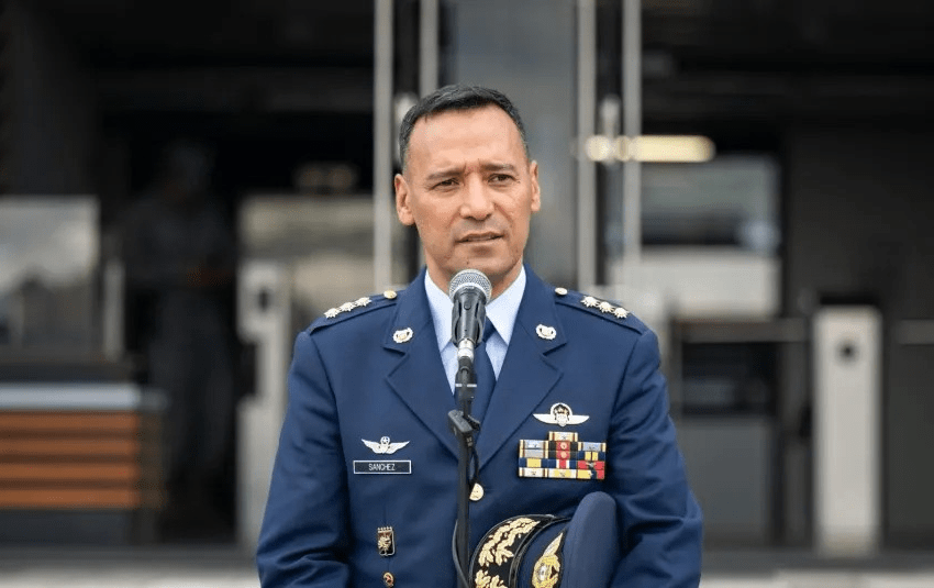 Ministro de Defensa deberá responder en debate de control político por compra de aviones&nbsp;Gripen