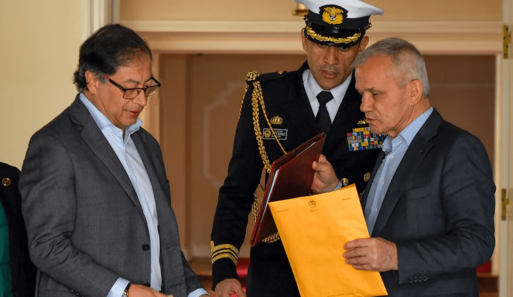 Nicaragua habría renovado residencia de Carlos Ramón González por petición del gobierno de&nbsp;Petro