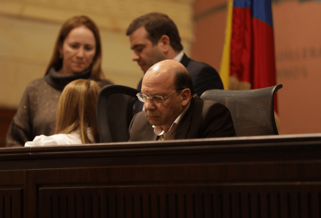 Senado hunde la propuesta de $557 billones del Gobierno para el Presupuesto&nbsp;2026