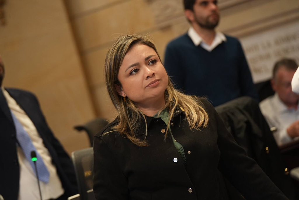 Lina Garrido pide a Corte tumbar reforma pensional por vicios de&nbsp;trámite
