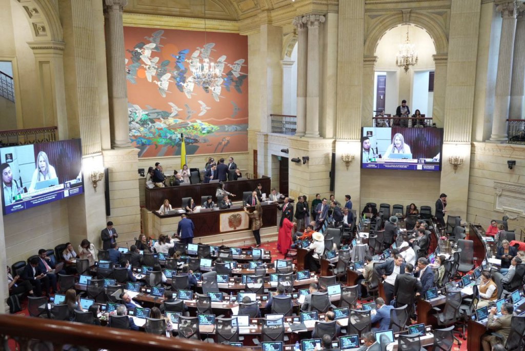 Congreso le exige a Gustavo Petro reconocer al Cartel de los Soles como organización narcotraficante y&nbsp;terrorista