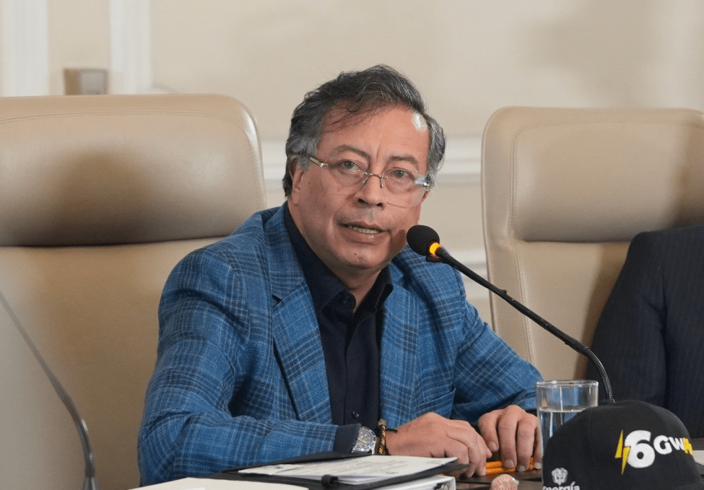 Petro despidió en vivo al viceministro de Aguas en pleno Consejo de&nbsp;Ministros