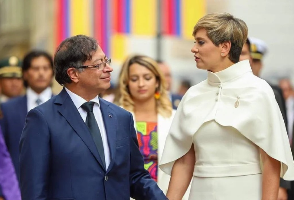 Petro asegura que Alcocer no ha regresado a Colombia porque “no&nbsp;puede”