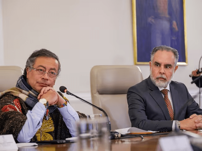 Petro defiende a Benedetti y dice que la magistrada Lombana actúa por un “sesgo&nbsp;ideológico”