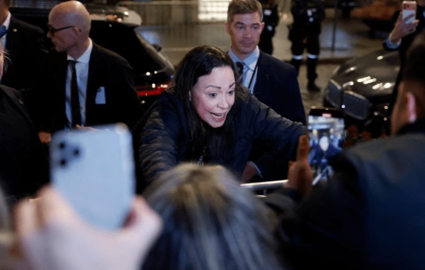 Así fue la reaparición de María Corina Machado en Oslo tras un año en la&nbsp;clandestinidad