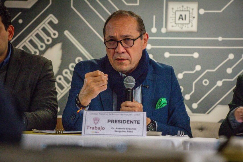 Gobierno confirma alocución presidencial esta noche donde habrá «señales» del salario mínimo&nbsp;2026