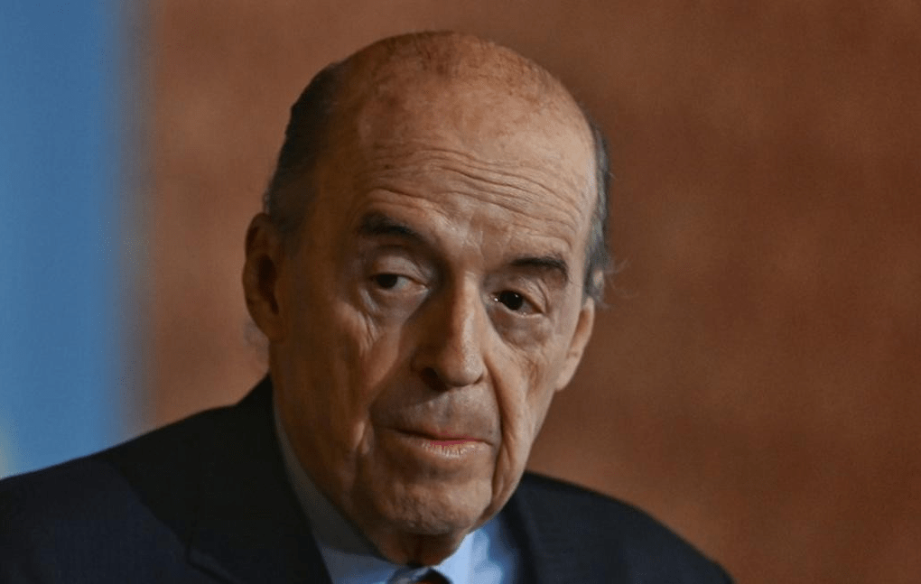 Imputación a Álvaro Leyva por caso pasaportes ya tiene&nbsp;fecha