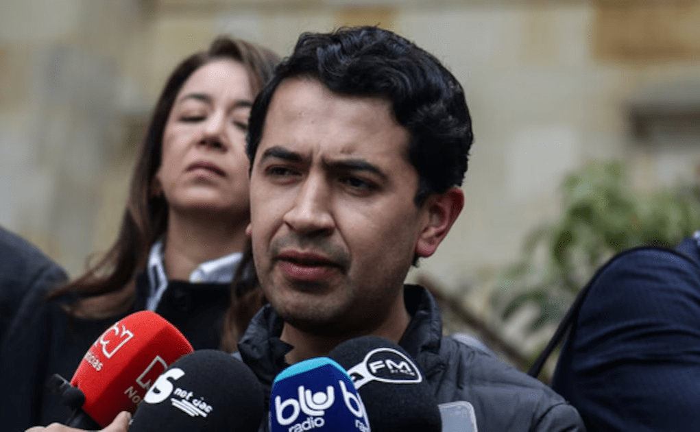 Daniel Briceño renuncia al Concejo de Bogotá y abre camino a su aspiración a la Cámara de&nbsp;Representantes