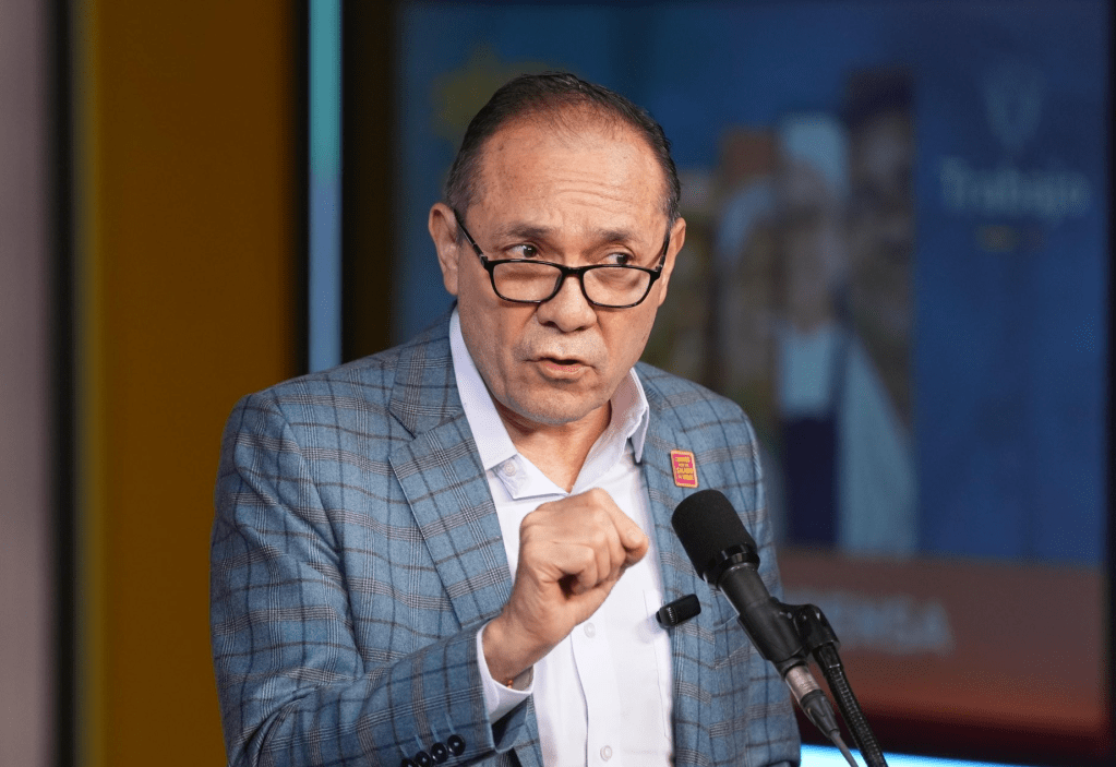 Gobierno prepara decreto de control de precios tras alza del salario&nbsp;mínimo