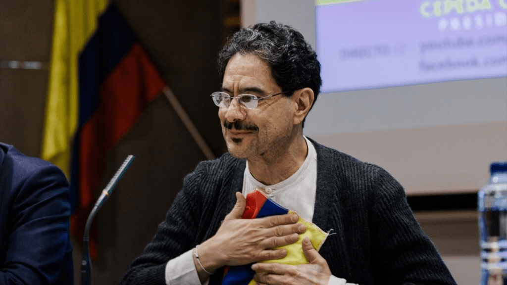 Iván Cepeda lidera la intención de voto a cinco meses de las elecciones&nbsp;presidenciales