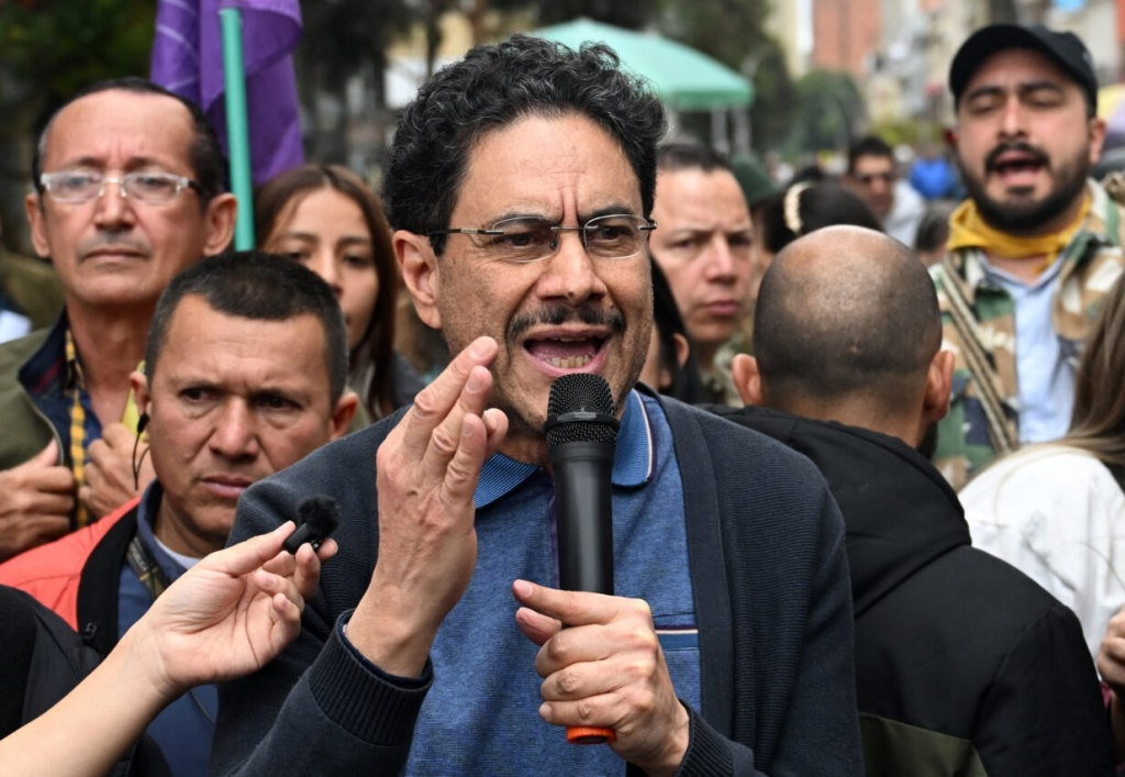 “Un delito”: Iván Cepeda responde con firmeza tras ser preguntado por las&nbsp;Farc