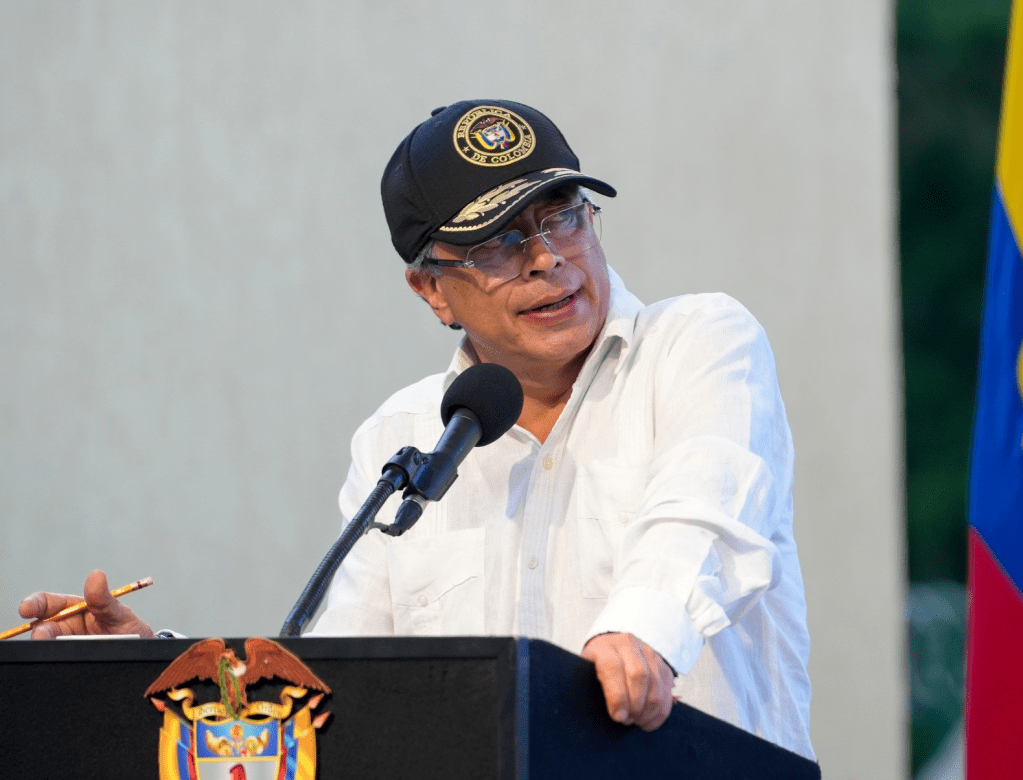 Desaprobación a Petro llega al 53,3 % en reciente encuesta de Guarumo y&nbsp;EcoAnalítica