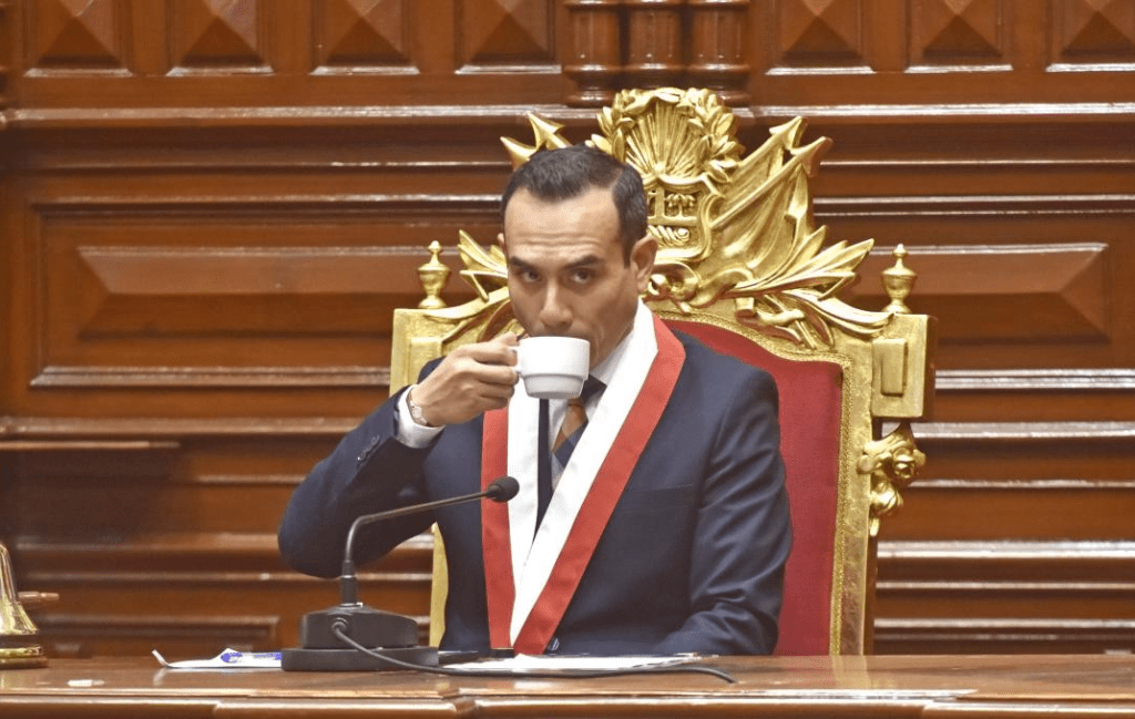 ¿Otro presidente destituido? Nueva crisis en Perú por contrataciones irregulares de José&nbsp;Jerí