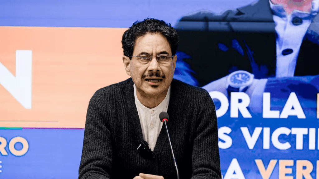 “Se expresará en las calles”: Iván Cepeda llama a movilizaciones tras la suspensión del salario&nbsp;mínimo