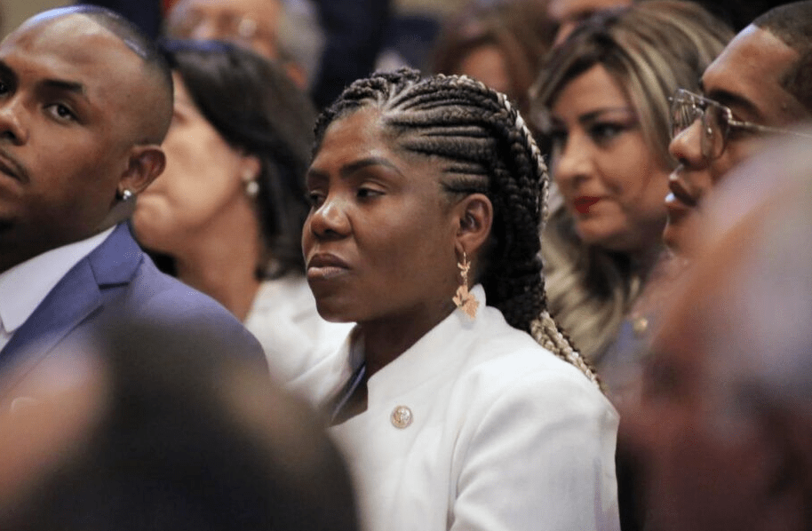 Francia Márquez respaldaría a Roy Barreras en la consulta del Frente por la&nbsp;Vida