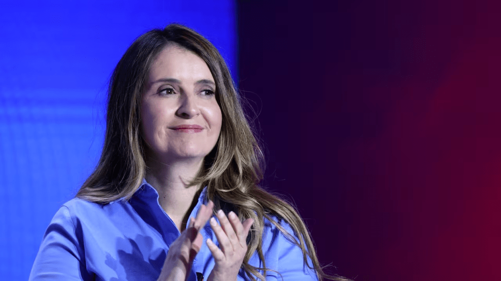 Salario Mínimo: Paloma Valencia le exige a Gustavo Petro atender la orden del Consejo de Estado