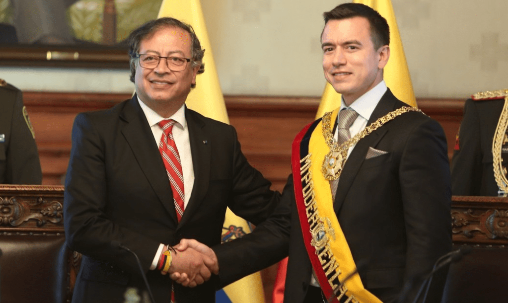 Petro denuncia bombardeos desde Ecuador y Noboa&nbsp;responde