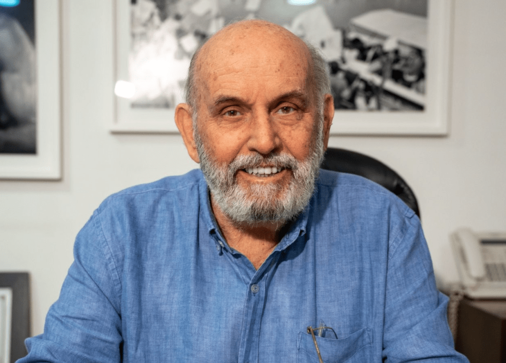 Maurice Armitage retira su candidatura presidencial antes del cierre de inscripciones