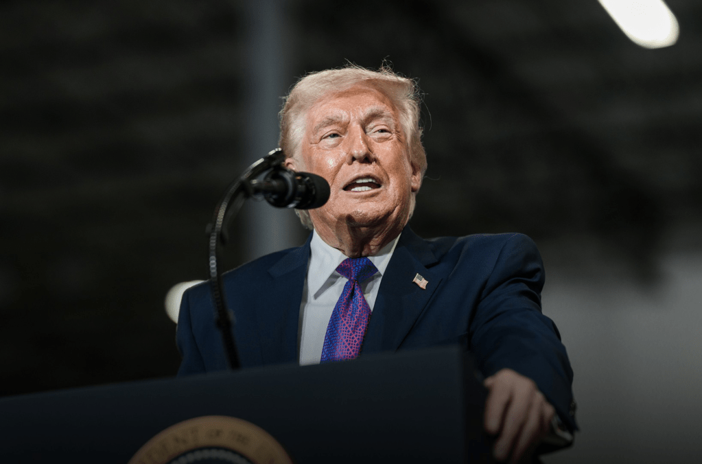 Trump evalúa poner un fin a la guerra con Irán aun si no se reabre el Estrecho de&nbsp;Ormuz