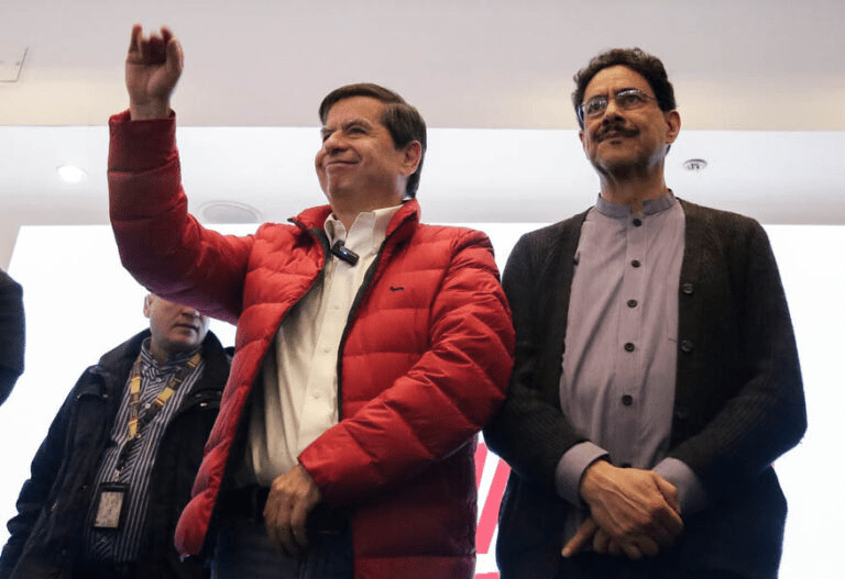 Juan Fernando Cristo se suma oficialmente a la campaña de Iván&nbsp;Cepeda