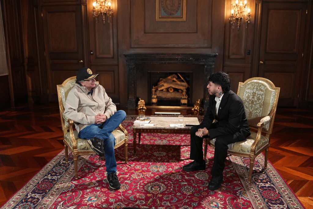 «Colombia no es una democracia, sino una sucesión de familias oligárquicas»: Petro en directo con&nbsp;Westcol