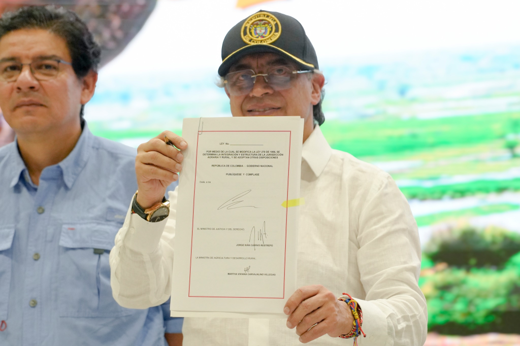 Gobierno sanciona Ley Estatutaria para resolver conflictos históricos de tierras