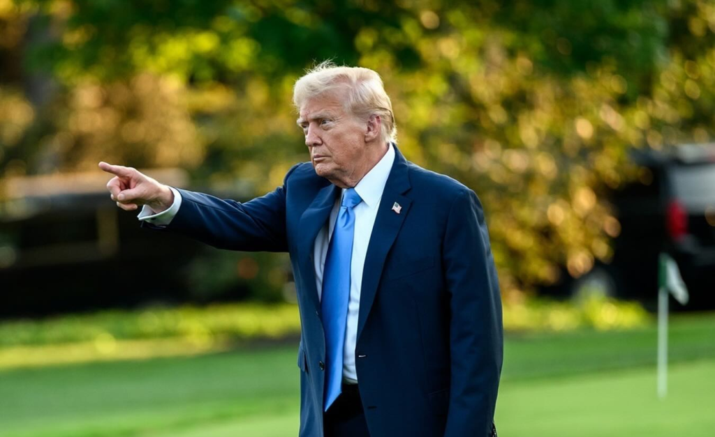 Trump afirma que hay «buenas posibilidades» de llegar a un acuerdo con Irán antes de este&nbsp;lunes