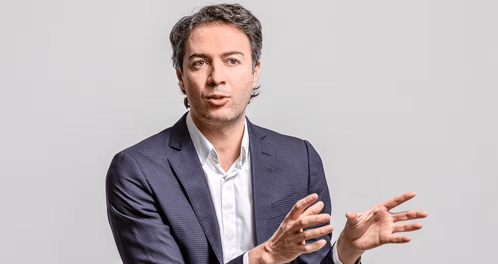 Oposición alerta sobre una posible llegada de Daniel Quintero a la presidencia de la Nueva&nbsp;EPS